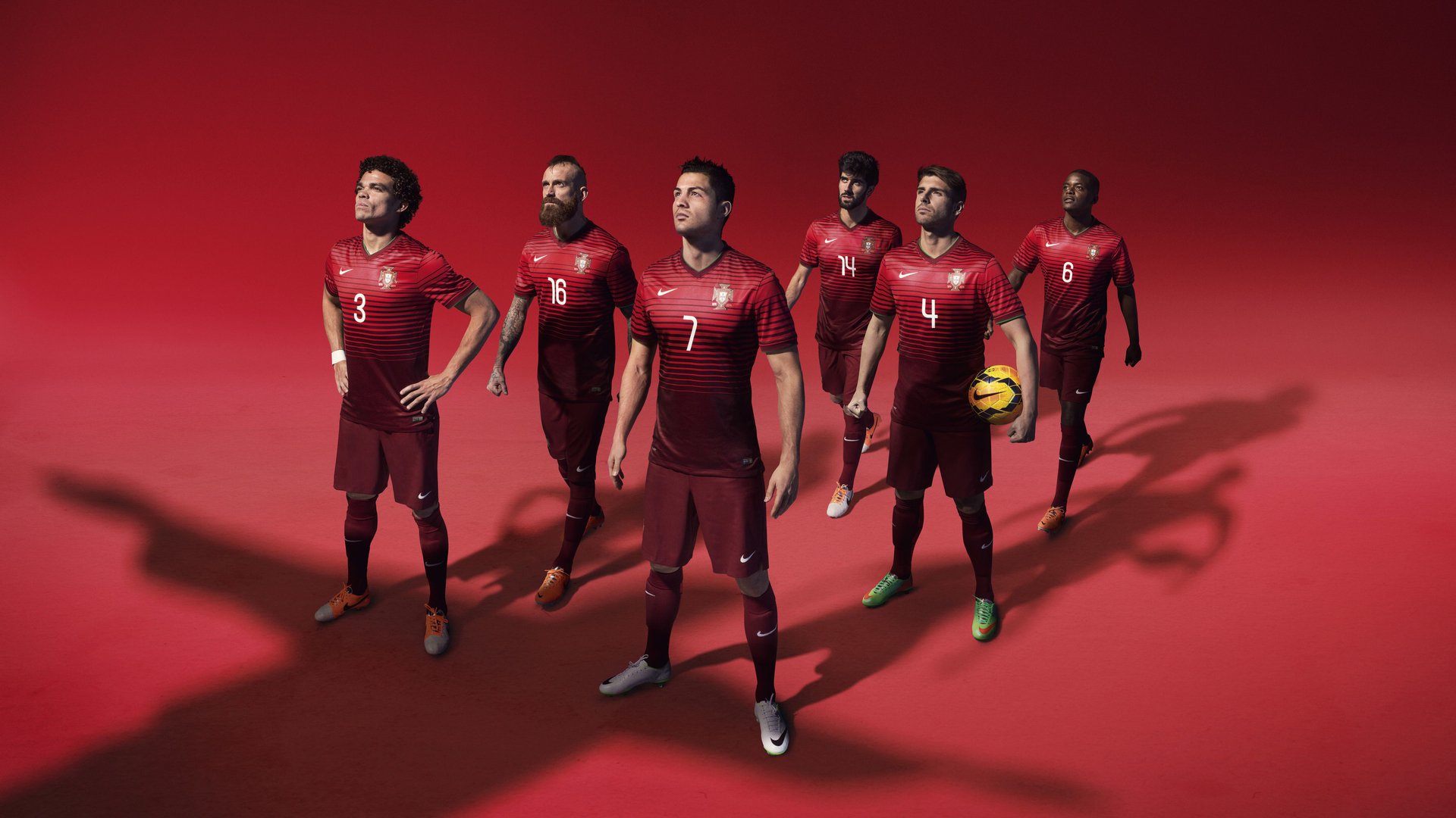 开云体育下载-德甲争冠战之夜，英格拉姆节奏完全掌控