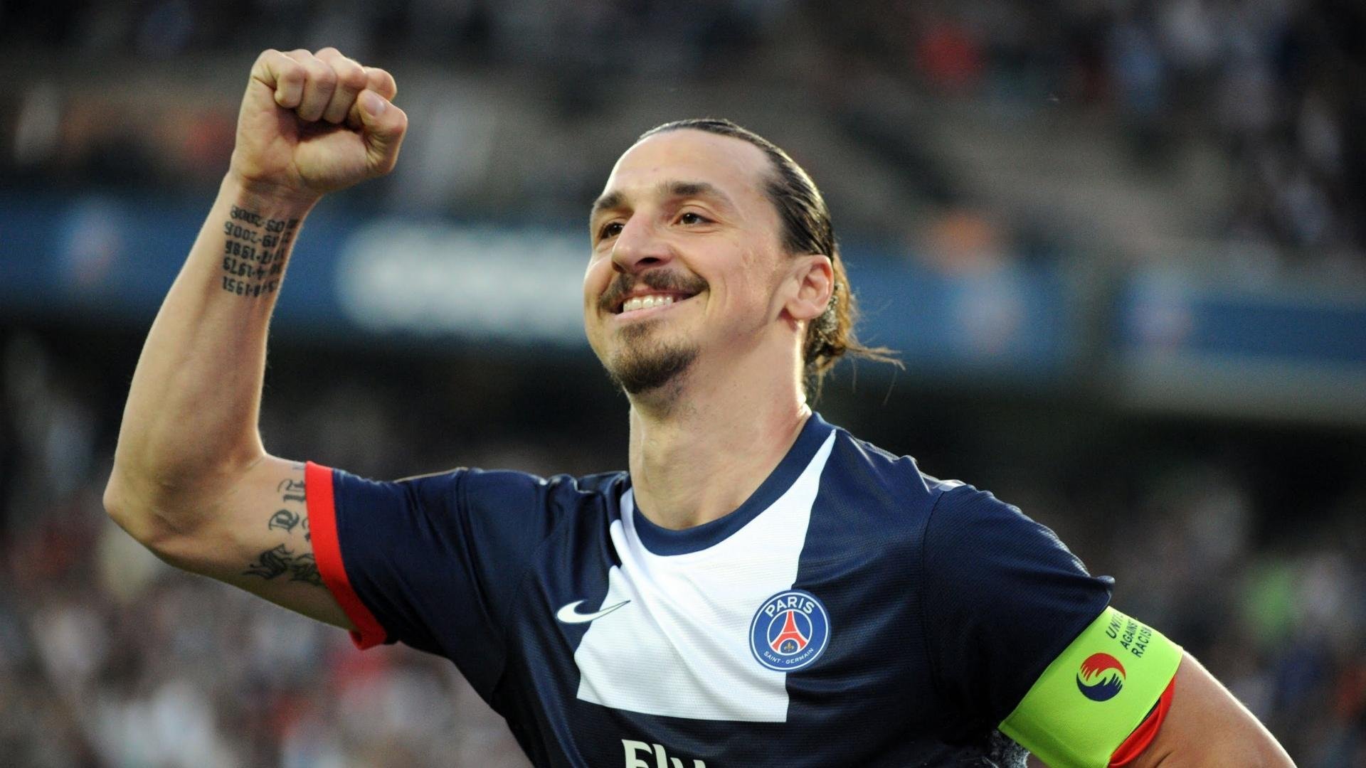 卡马文加中场爆发定乾坤，曼城高效战术攻克比利亚雷亚尔