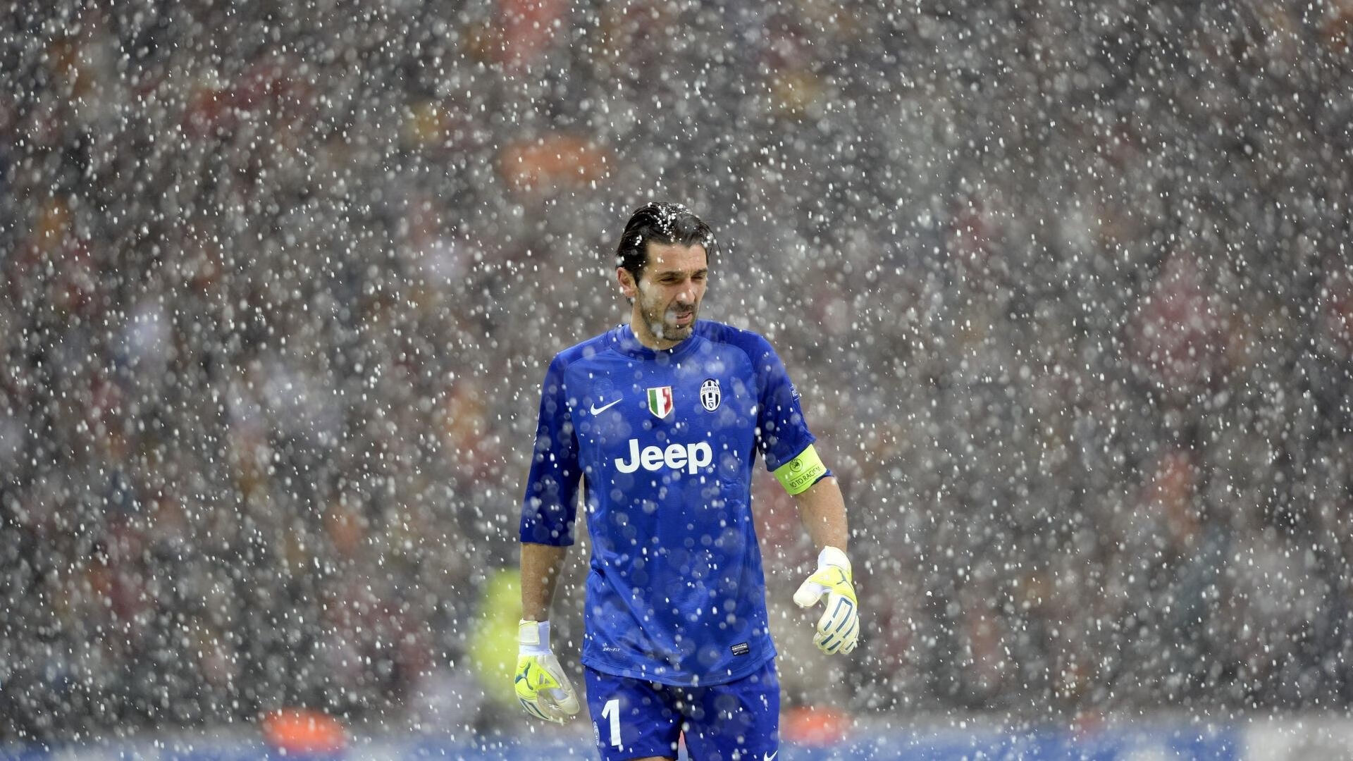 克瓦拉茨赫利亚关键回合不手软,瑞士淘汰赛过关苏格兰